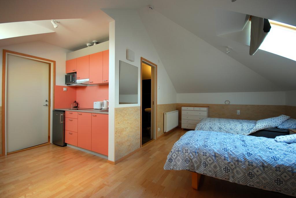 Piibutopsu Holiday House Nasva Ruang foto